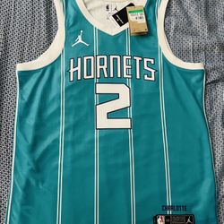 100% Authentic LaMelo Ball Hornets Swingman Jersey Size XL 52