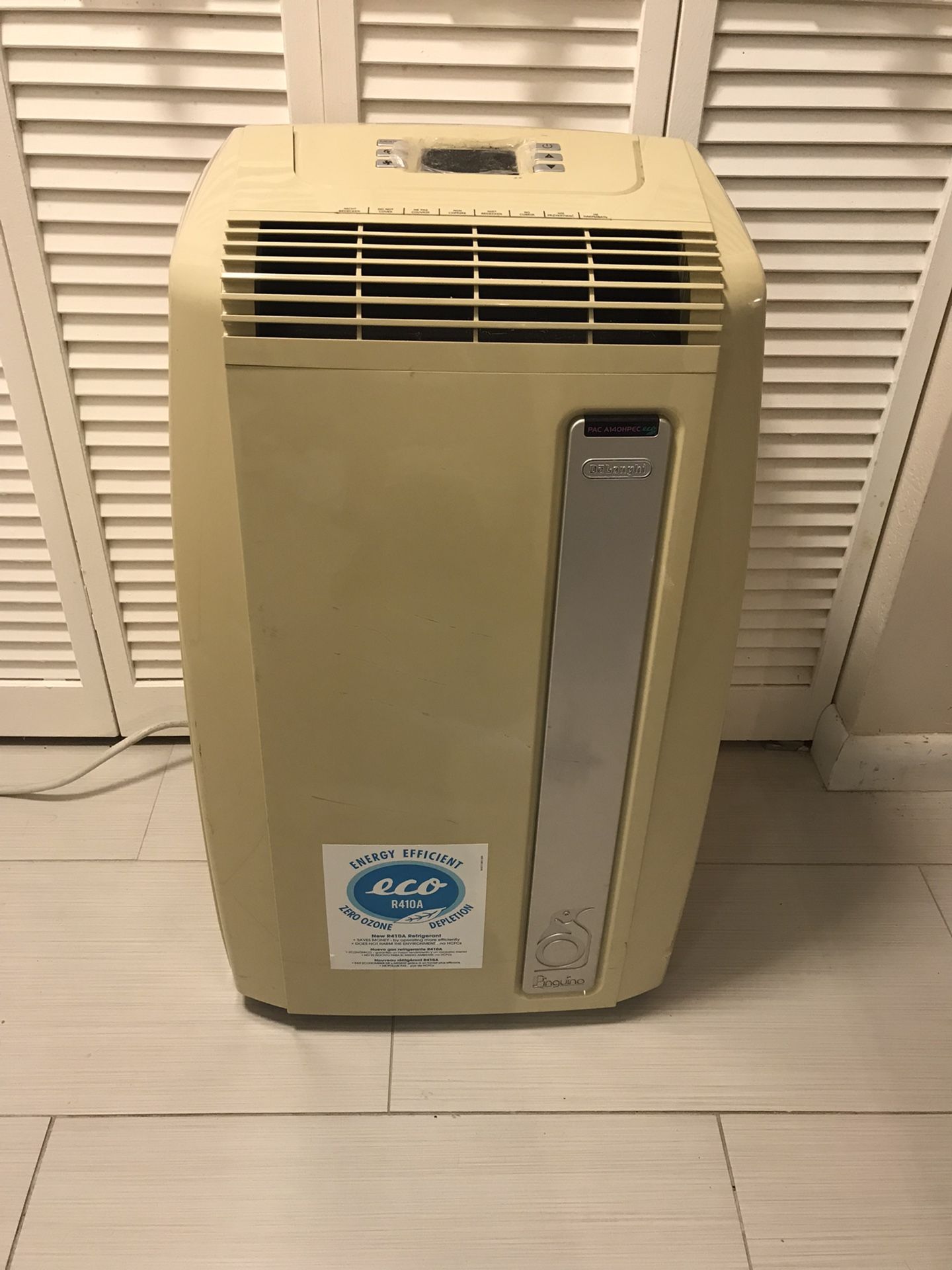 Air Conditioner Portable DeLonghi PACAN140HPEC 14,000 BTU