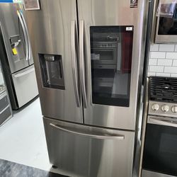 Samsung Stainless Steel 26.5 Cu. Ft. 3-Door French Door Refrigerator With Family Hub And External Water & Ice Dispenser