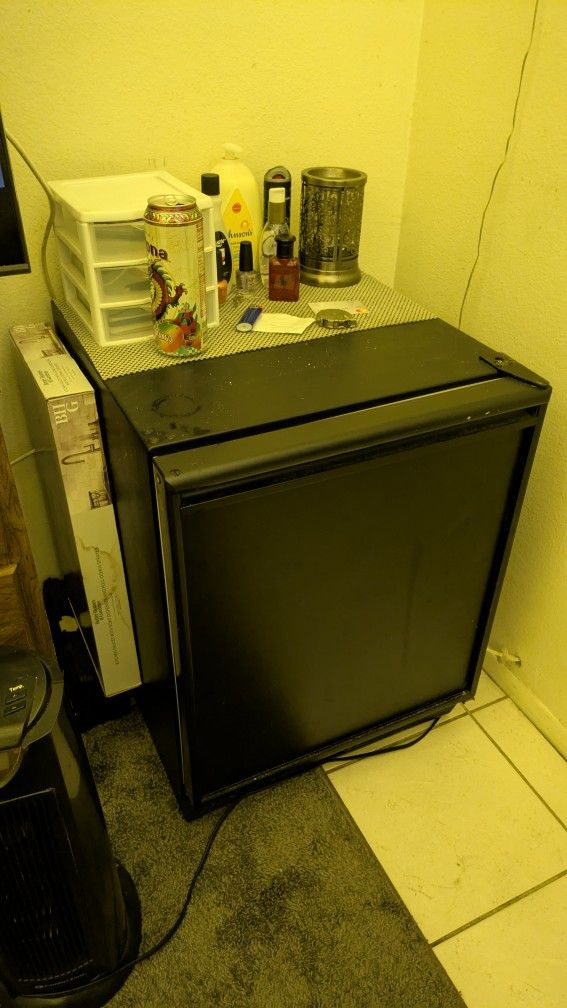 Mini Fridge