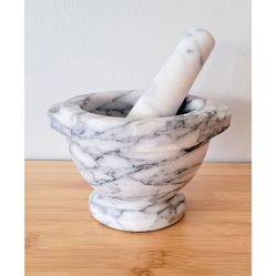 Crate & Barrel Marble Mortar & Pestle White & Gray Veining, New with Box
