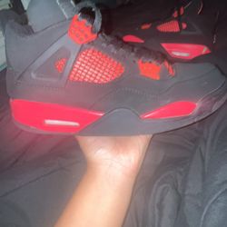 JORDAN 4 RED THUNDER * BEST OFFER*