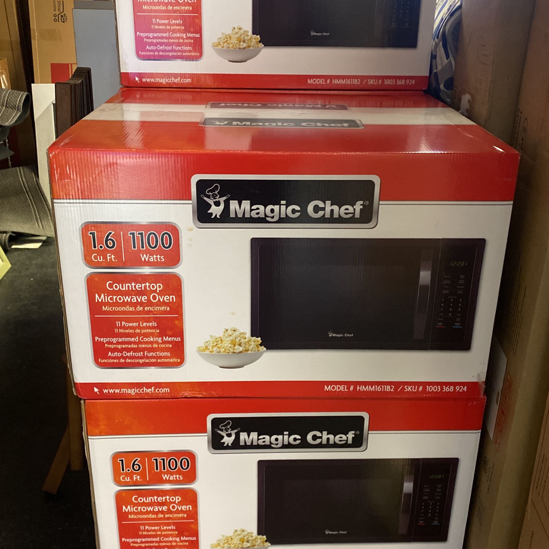 Magic Chef 1.6cf 1100watt Microwave 