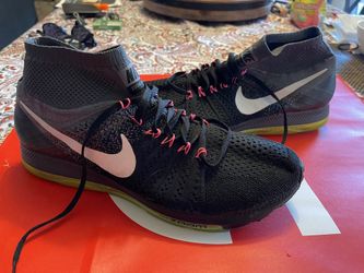 For sale Size 11.- Nike Zoom All Out Flyknit Black White Volt Yeezy Running Sneaker Use