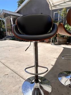 Set of 4 Modern Adjustable Swivel Bar Stools – Black & Walnut Wood