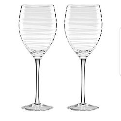Brand New KATE SPADE White Charlotte Street 2Pc Wine Glass Set