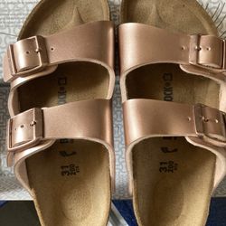 Girls Birkenstocks