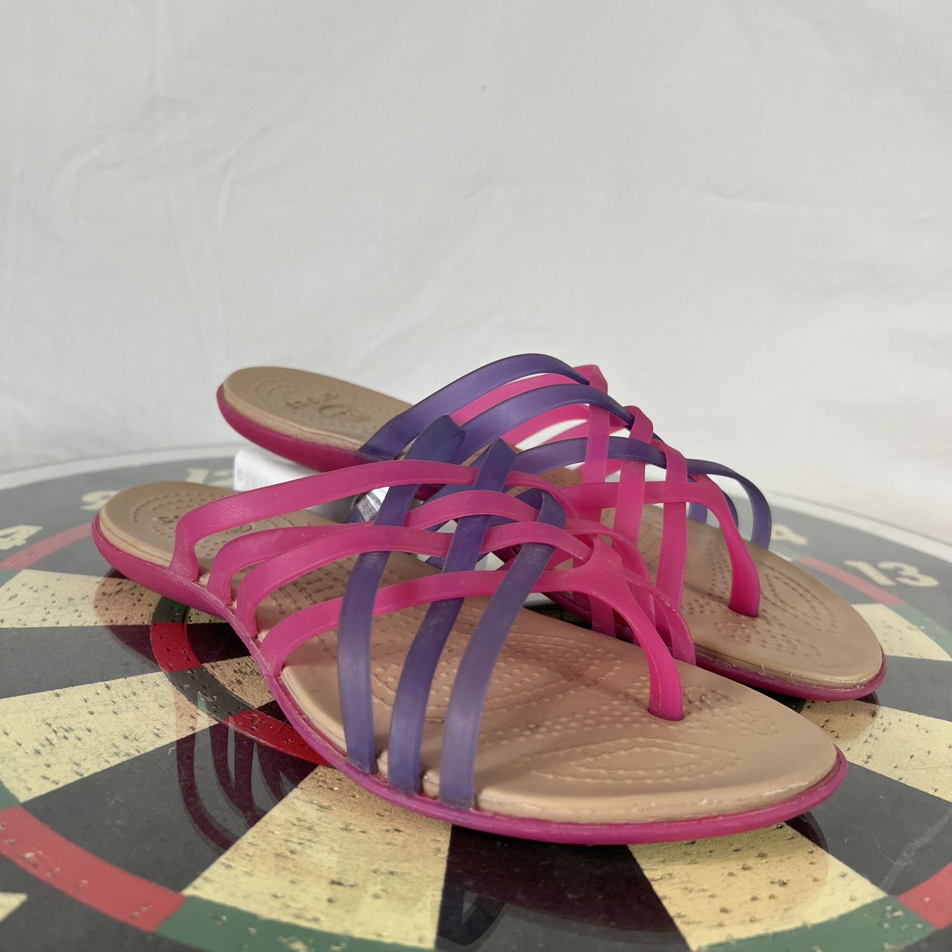 Crocs Huarache Flip Flops Jelly Strappy Thong Sandals Pink Purple Women’s Size 9