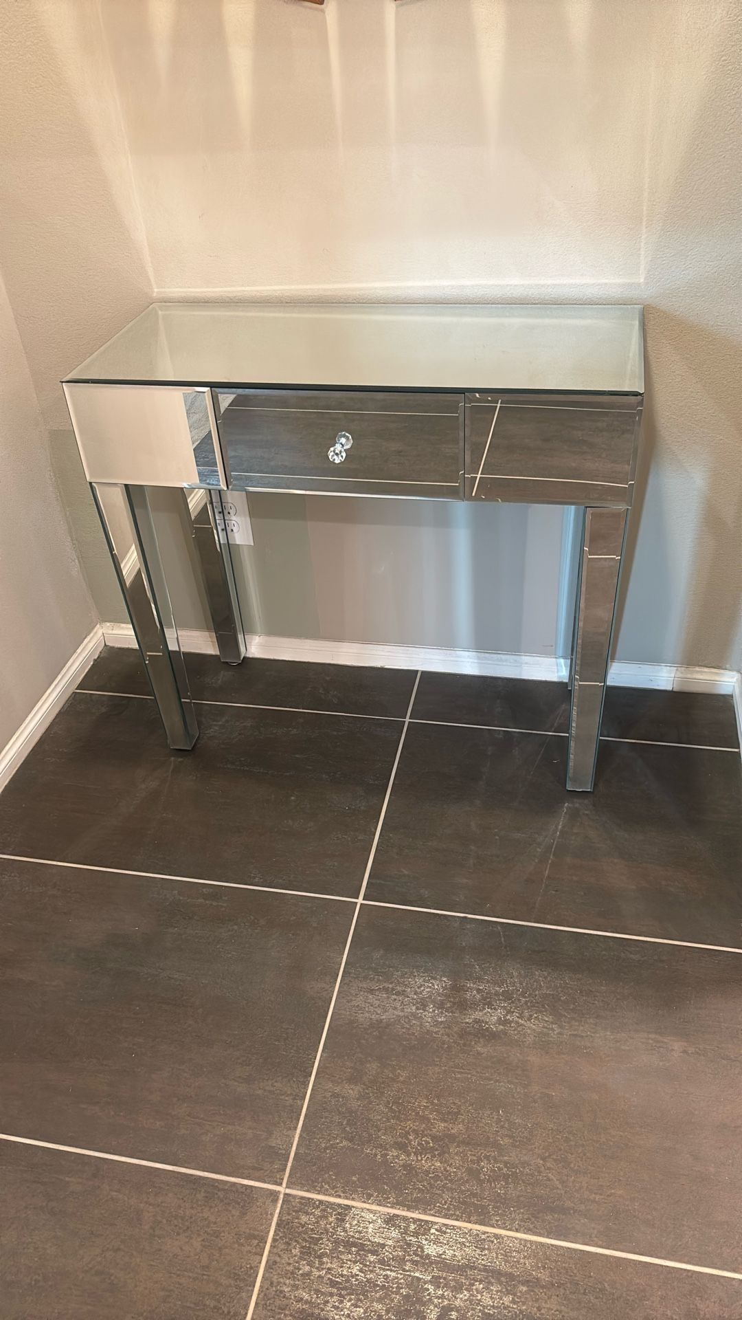 Mirrored Vanity Table 