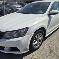 2016 Volkswagen Passat