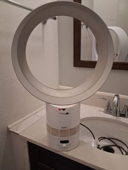 Dyson multiplying wind fan.