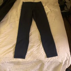 LuluLemon Wunder Train Hr Tight 25”