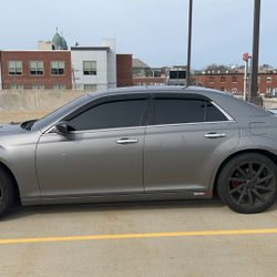 2011 Chrysler 300 