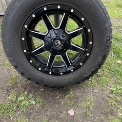 4 Dodge Ram Rims With Tire 