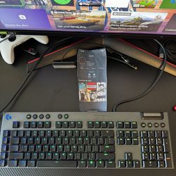Logitech G815 CLICKY GAMING KEYBOARD