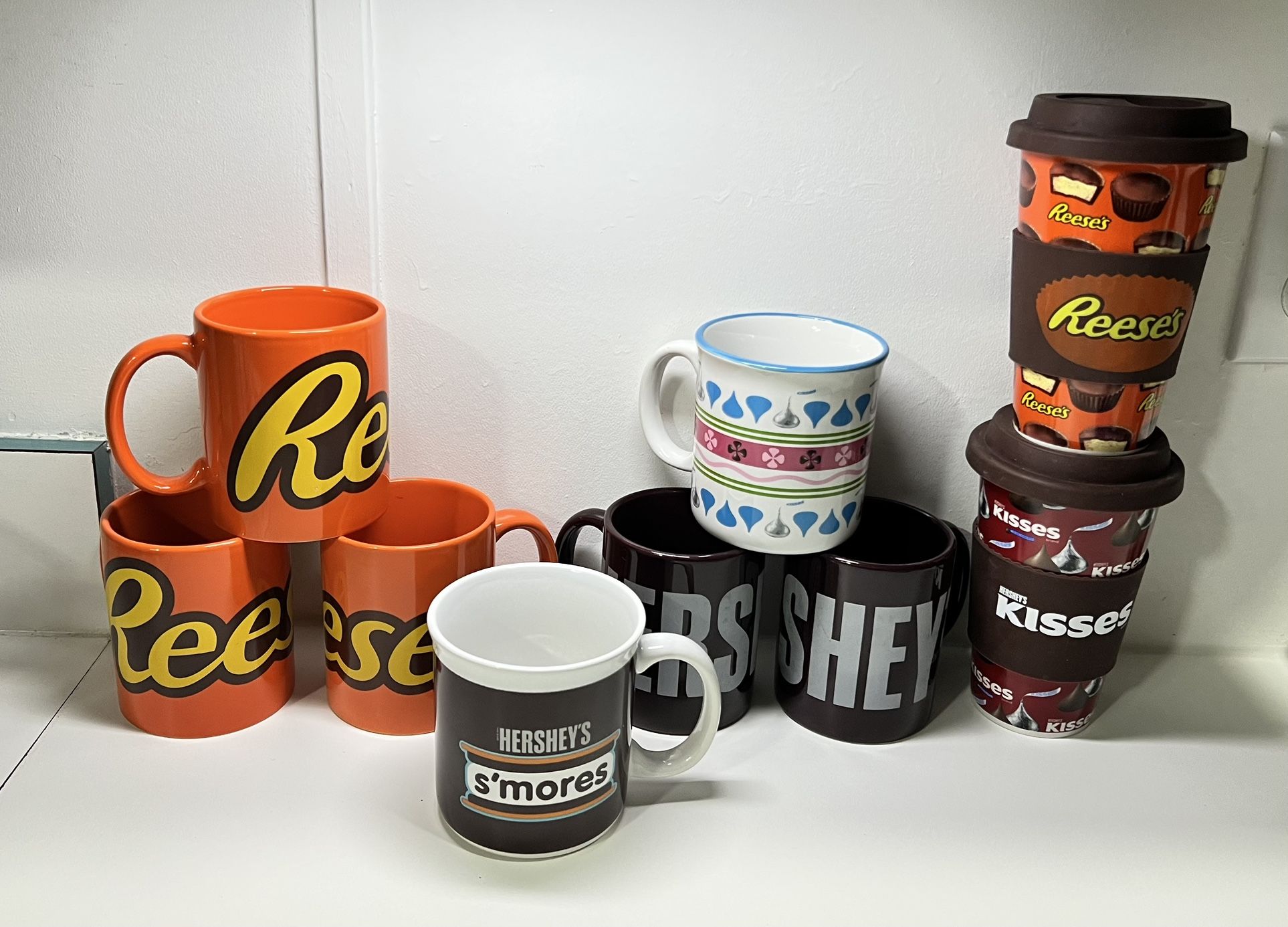 Set 2 Galerie Reese's Coffee Tea Mugs Orange
