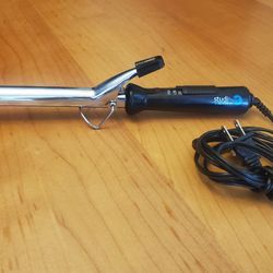 Studio35 1Curling Iron High Low Setting Clap Model RV136