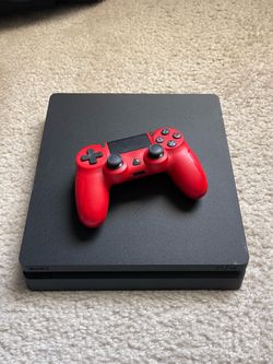 PlayStation 4 Slim 1TB Console
