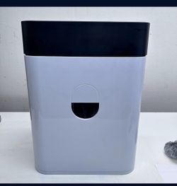 Used*Royal Shredder Micro-Cut Paper Shredder, 14-Sheet, Black/White