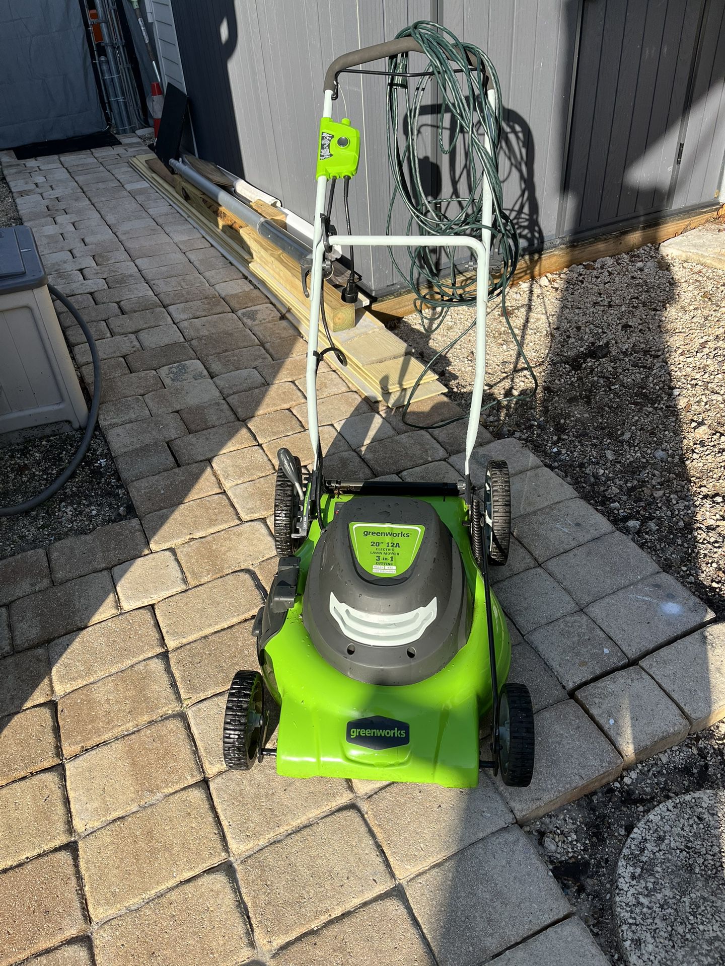 Green Works Electric Lawn Mower 