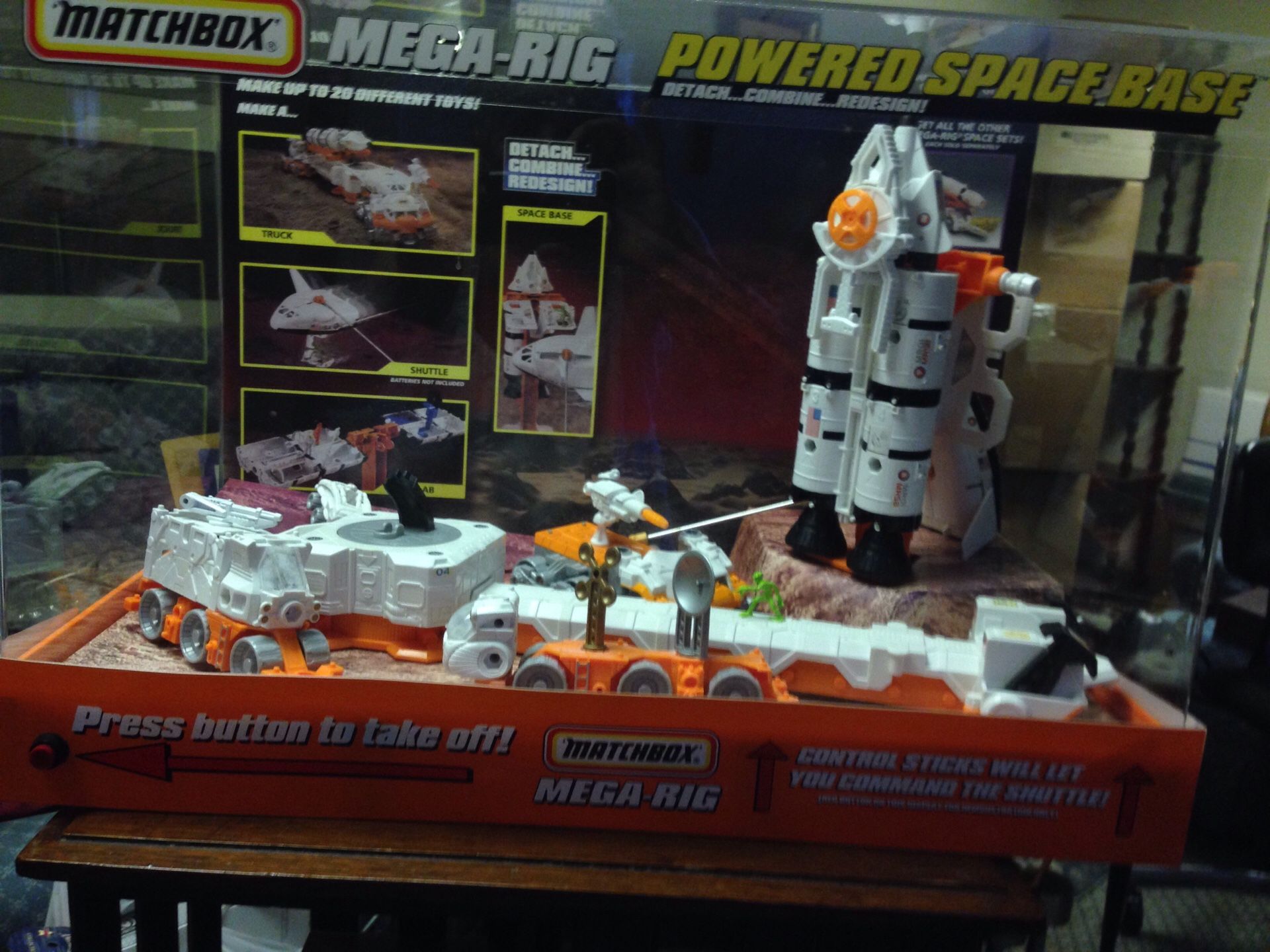Matchbox Mega-Rig. Powered Space Base