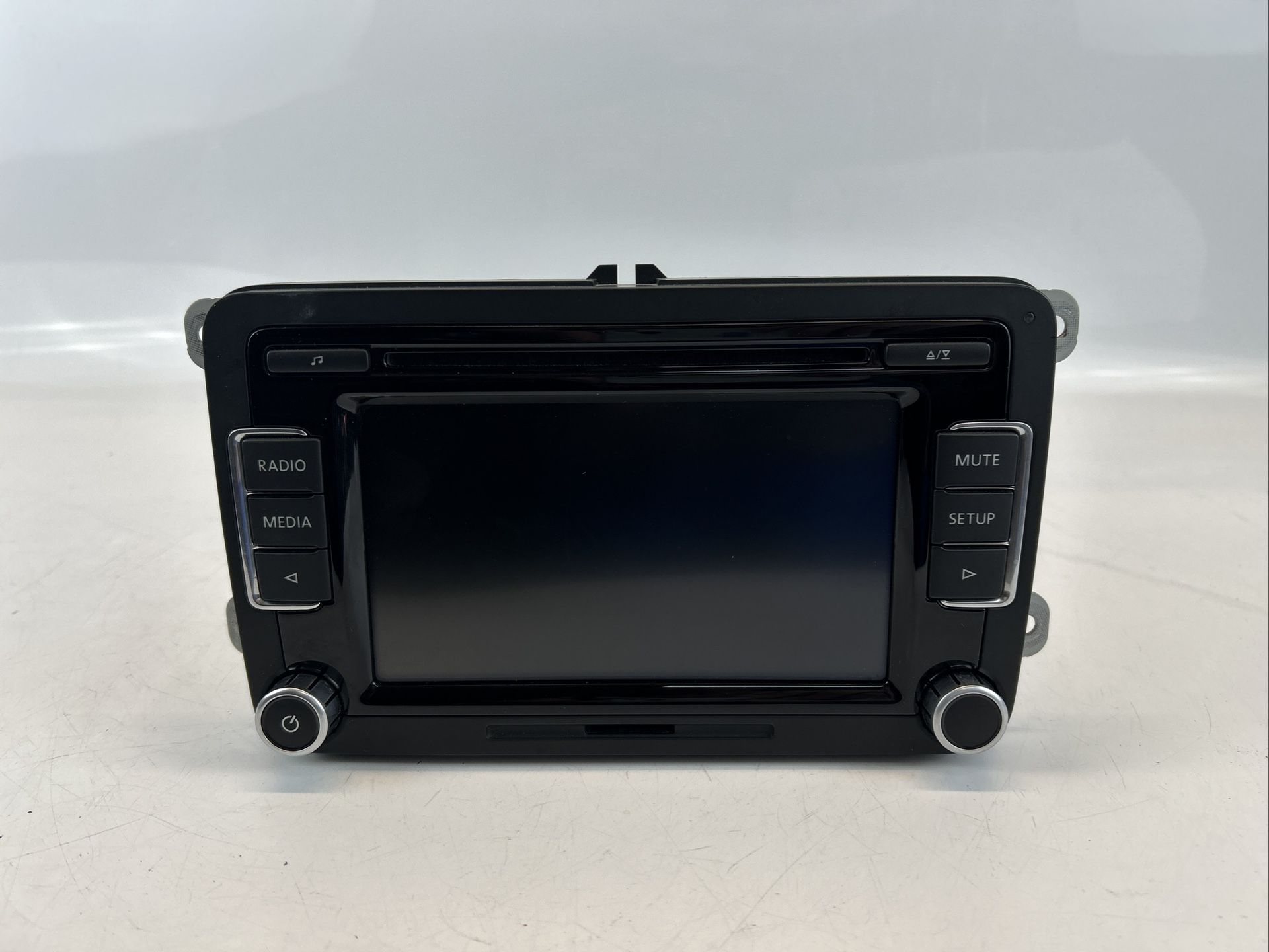 VW POLO 6R, 6C Musik-Player ohne GPS 5ND035195 2011 (contact info removed)3