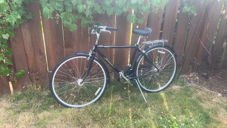 Schwinn hybrid road bike