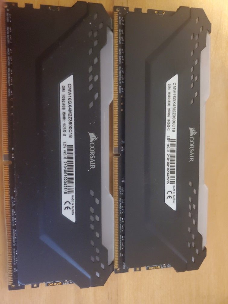Ddr4 3600mhz 2x8gb Corsair Vengeance RGB
