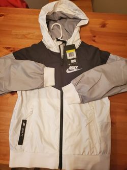 Nike windbreaker