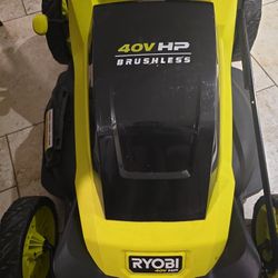 10"  Mower Ryobi Perfect With Batt And Charger