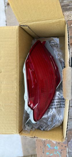 Rear side marker light for 2010-2015 Lexus