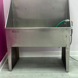 Stainless Steel Grooming Bathtub (24x48”) - Excellent Condition