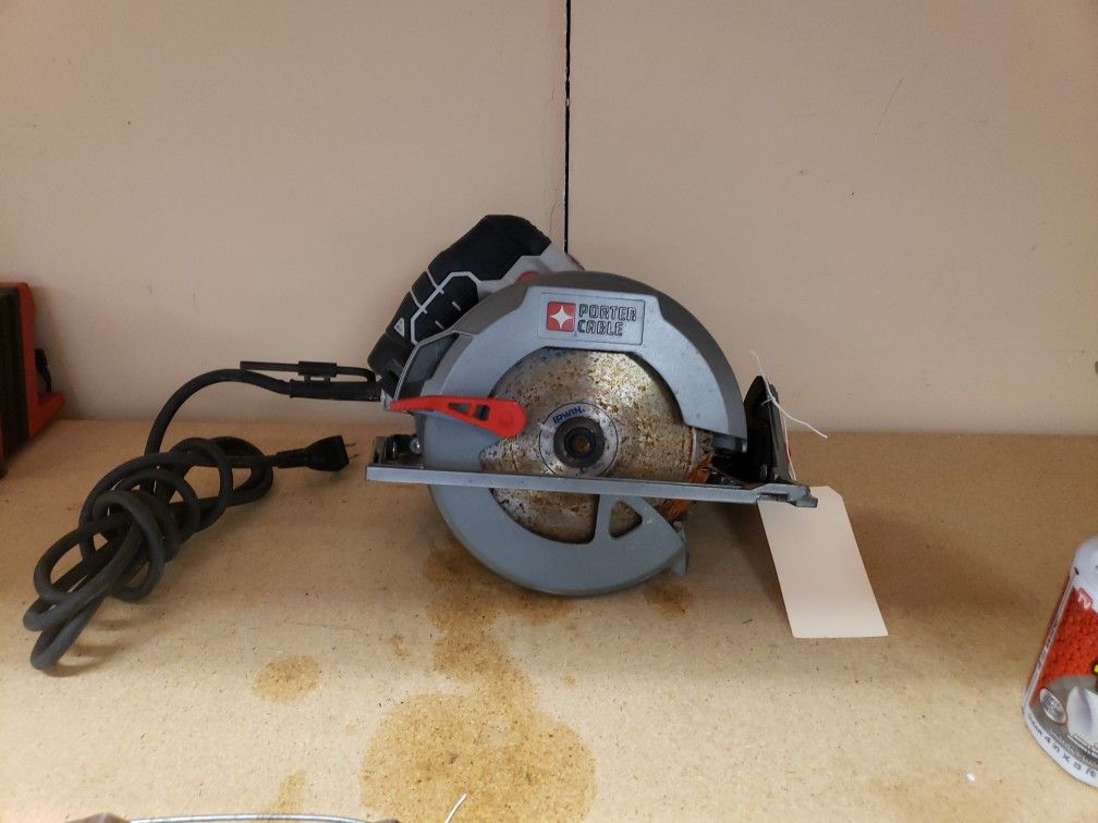 Porter Cable Corded 7 1/4" Circular Saw PCE310