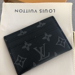 Louis Vuitton Double Card Holder for Sale in Rockaway Beac, NY - OfferUp
