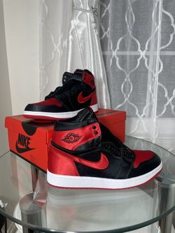 Size 11 - NWT Jordan 1 Retro High 'Satin Bred' WMNS 