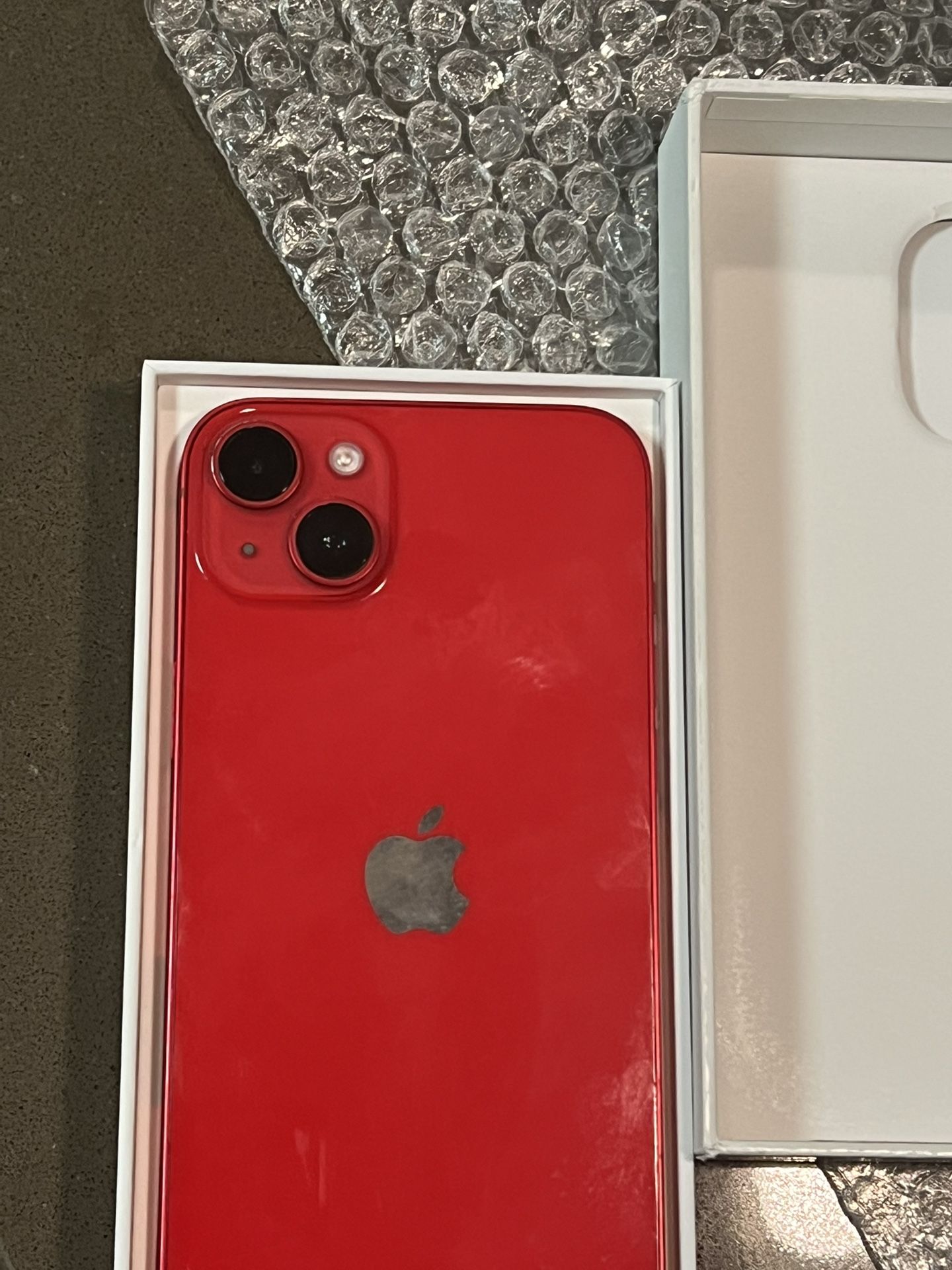 iPhone 14 PLUS UNLOCKED