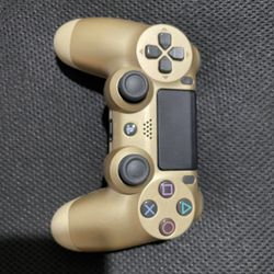 PS4 Controller Gold