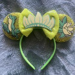 Tiana ears