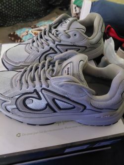 Dior b30bwomans shoes