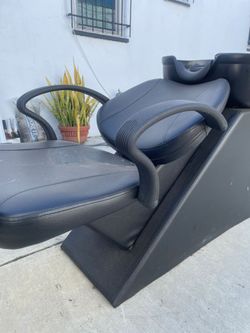 Salon Chairs and Washing Bowls