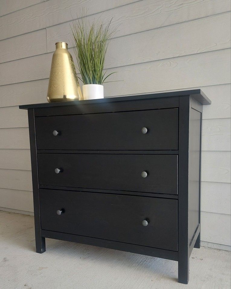 brown 9 drawer dresser Artesa 9 Drawer Dresser main image 0