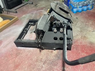 5th wheel hitch
