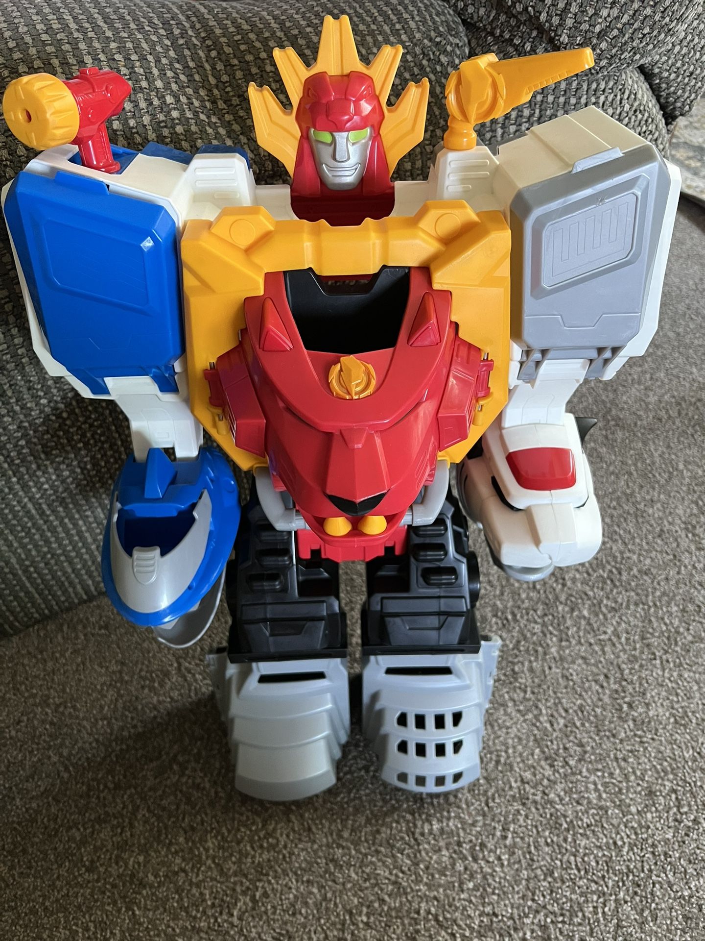Playskool Heroes Power Rangers Morphin Megazord Robot With Light & Sounds