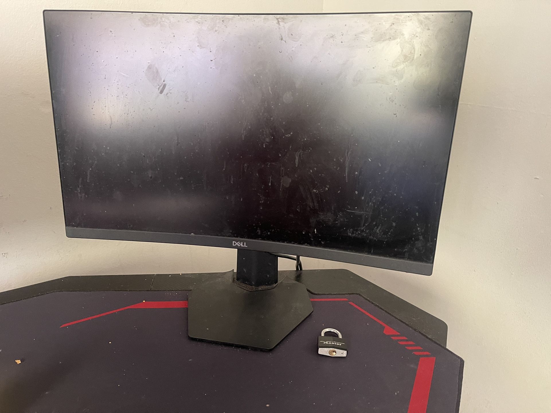 28 Inch Curved Dell Monitor