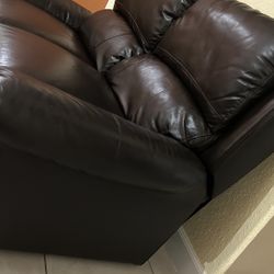 SOVESEAT - EXPRESSO BROWN - LIKE NEW!!! Sofa Pequeño 