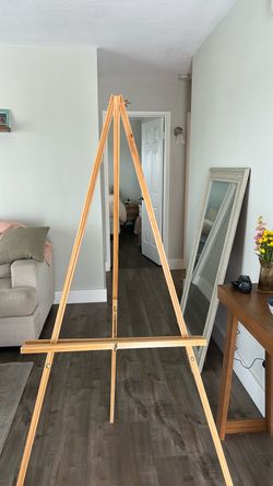 Wooden easel stand for wedding or event