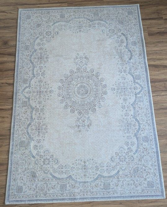 Subtle Vintage Toned Washable Rug/Carpet