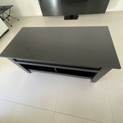 Coffee table 20”x40”