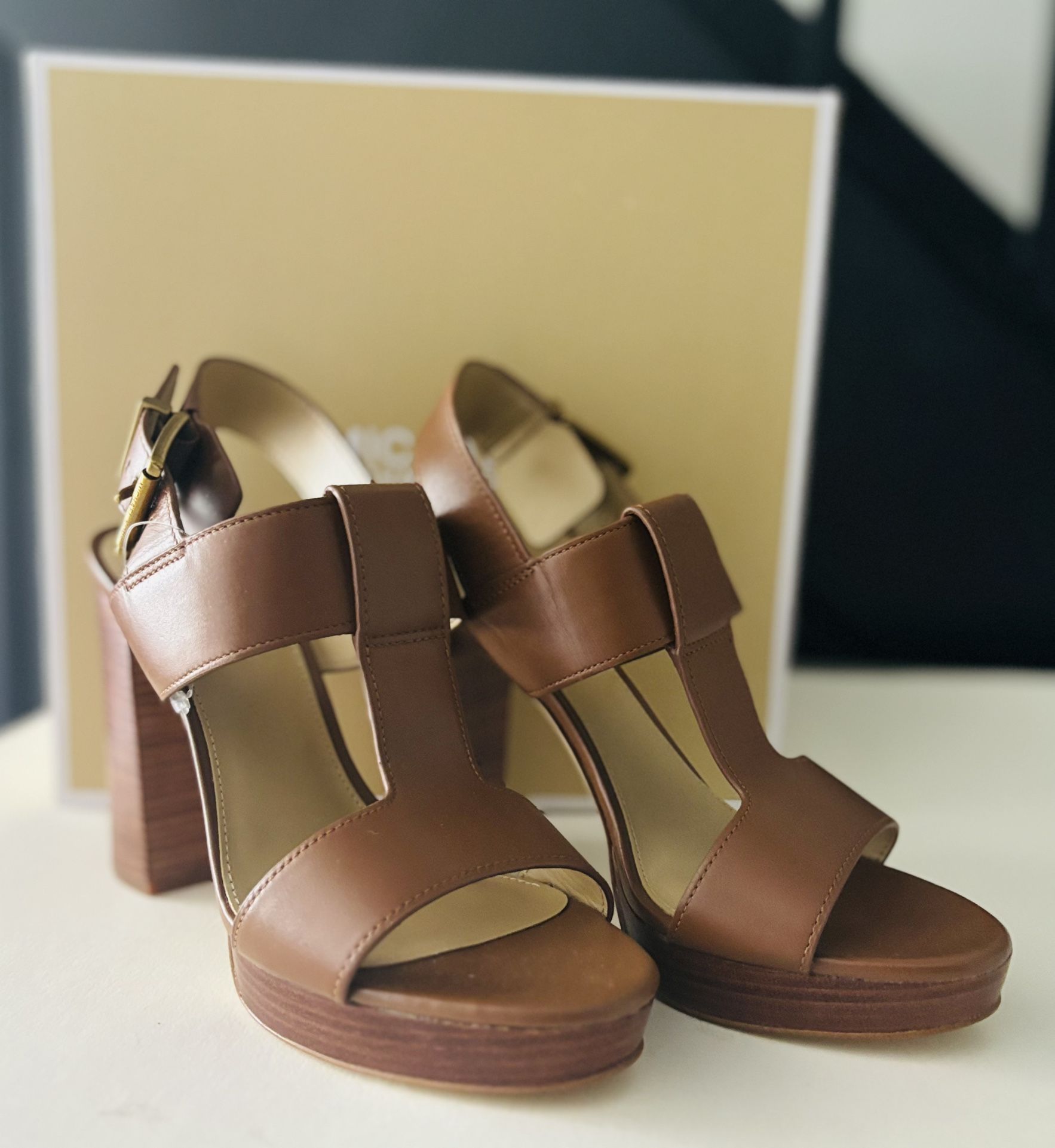 Micheal Kors Platform