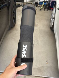 Barbell Squat Pad with Straps – Weightlifting & Hip Thrusts